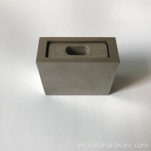Soporte de tubería de baño de 10x30 mm